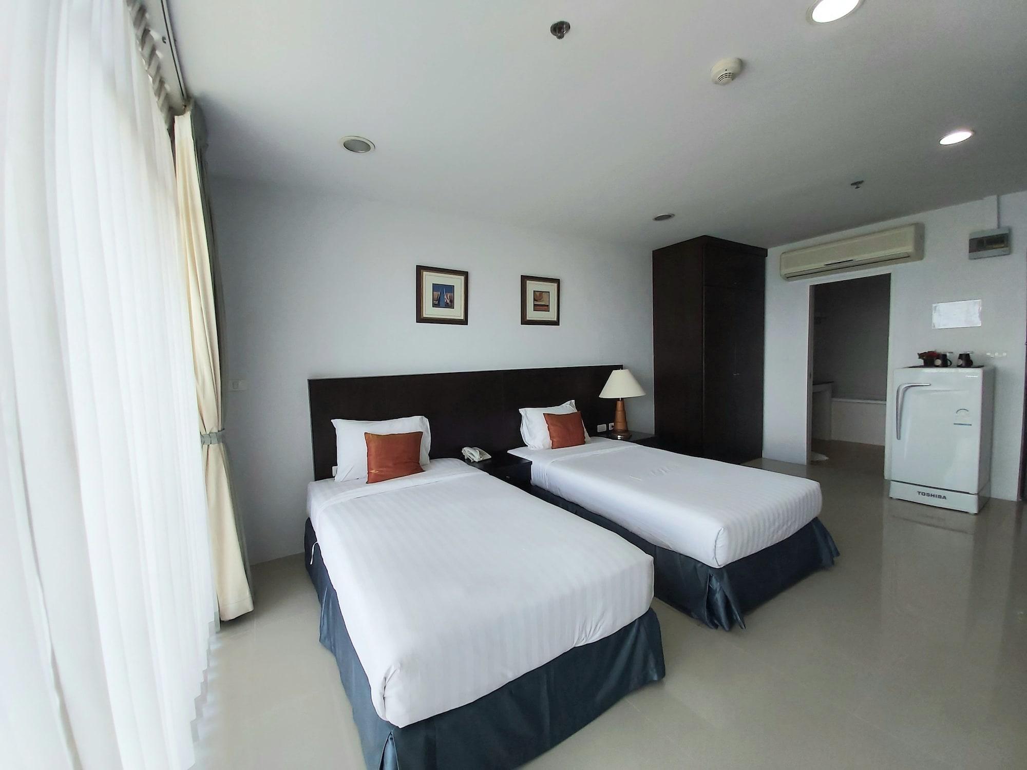 Ampo Residence Phra Nakhon Si Ayutthaya Exterior photo
